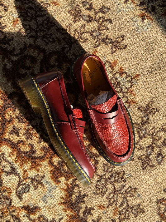 Dr.Martens x Stüssy loafers bordeaux