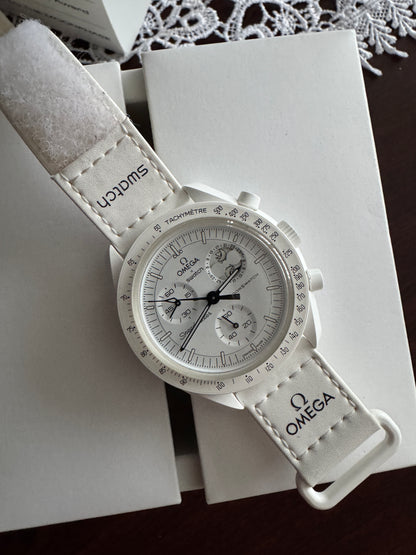 Omega X Swatch Snoopy