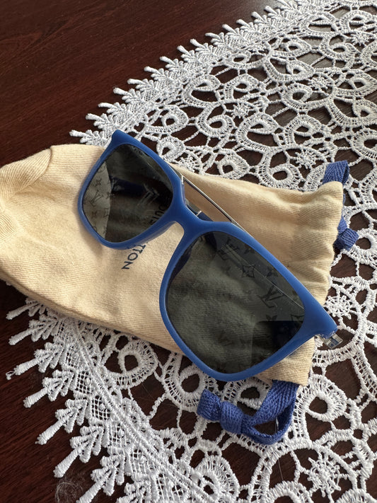 Louis Vuitton Monogram sunglasses