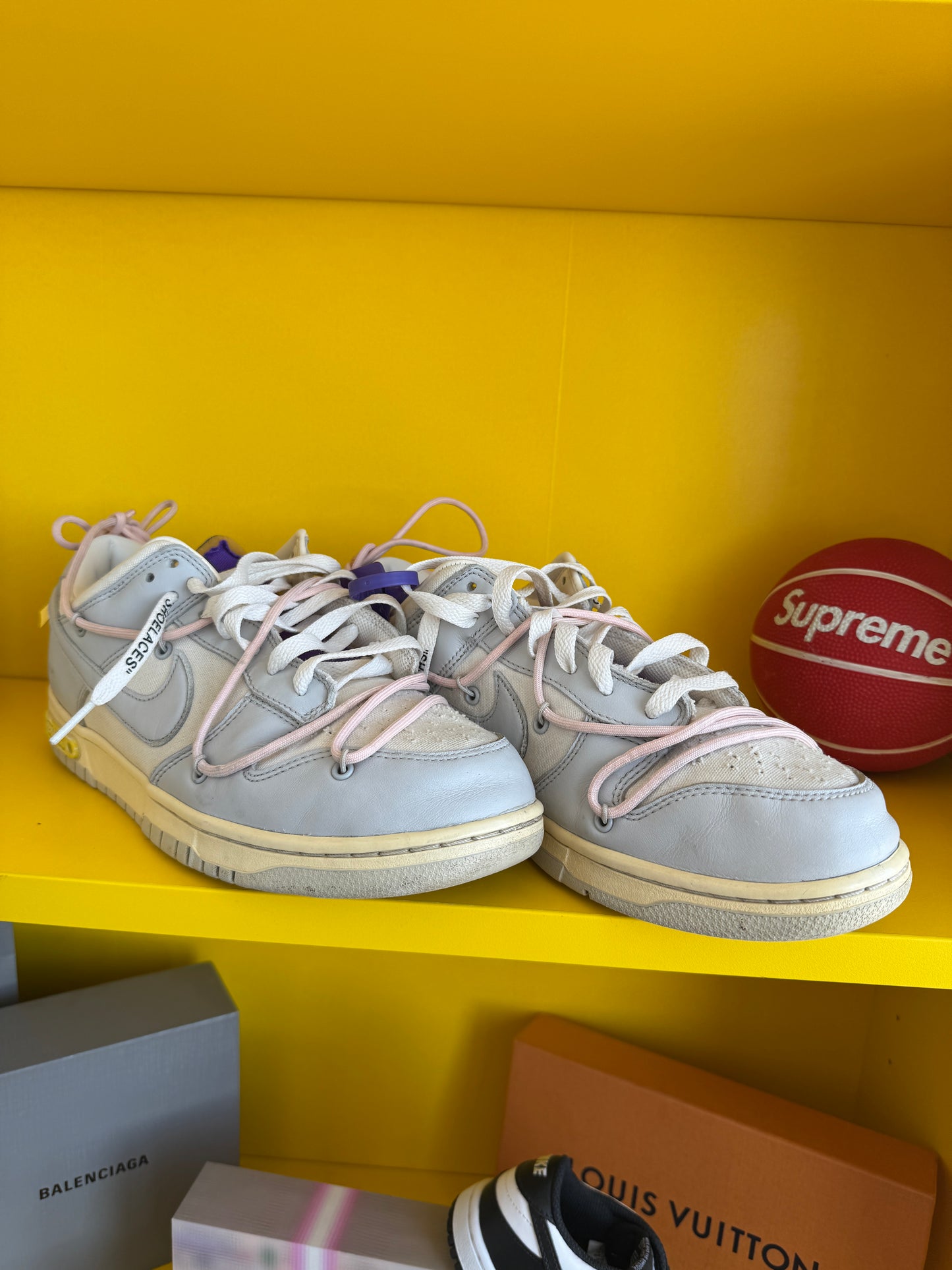 OFF-WHITE X Nike dunk low Lot 24
