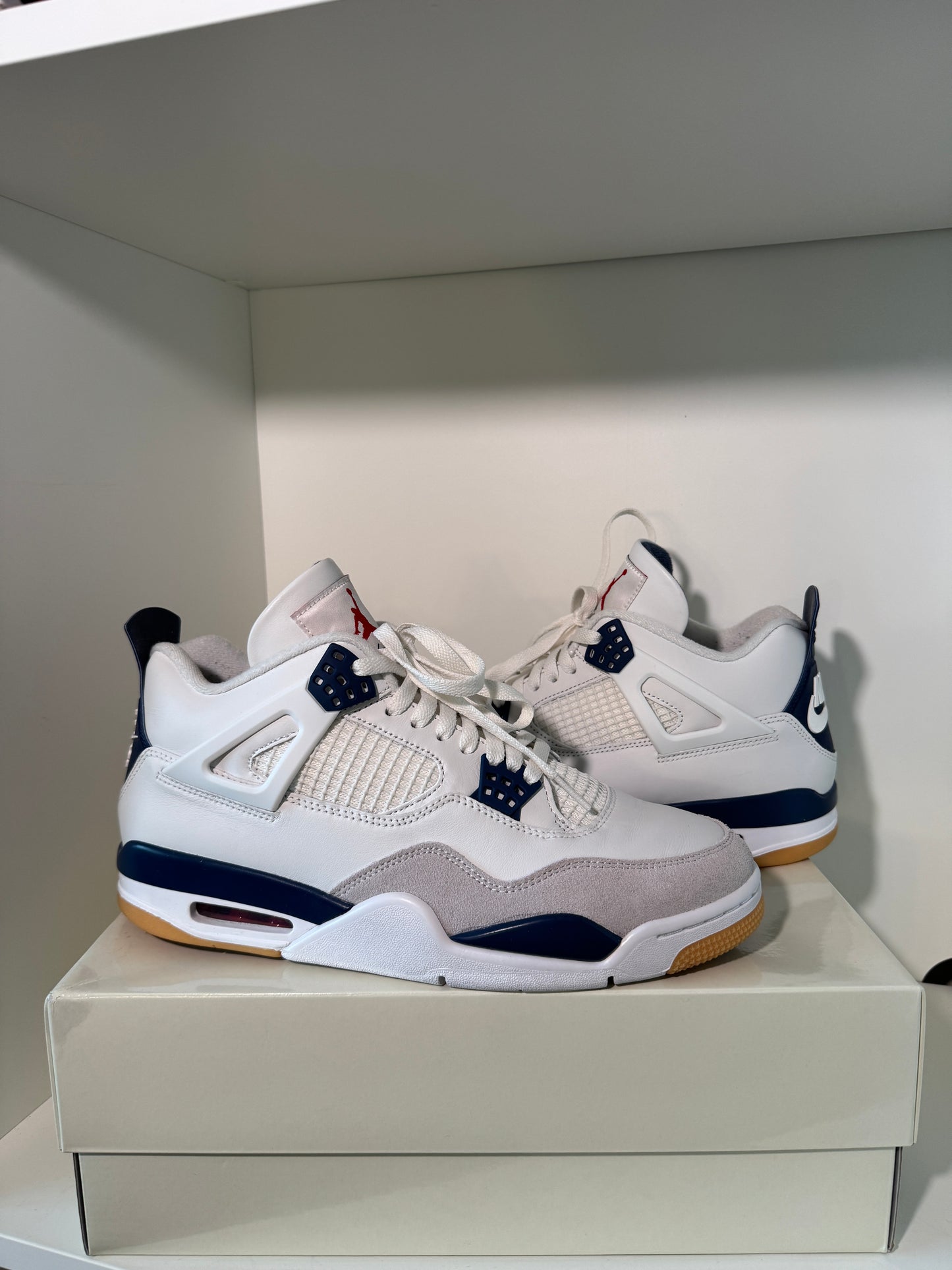 Jordan 4 SB Navy