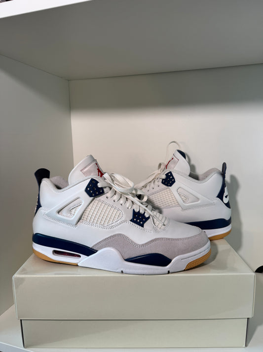 Jordan 4 SB Navy