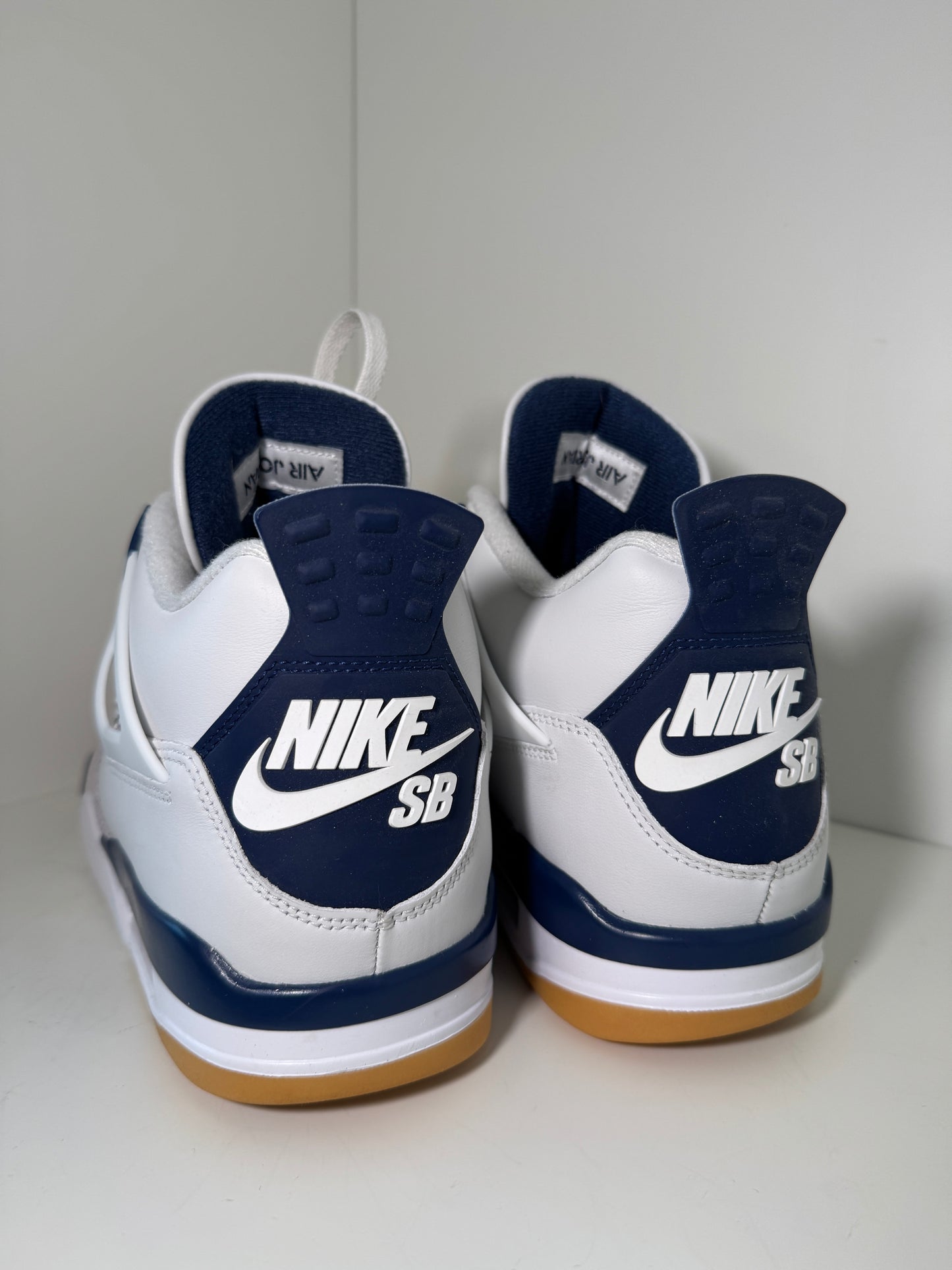Jordan 4 SB Navy