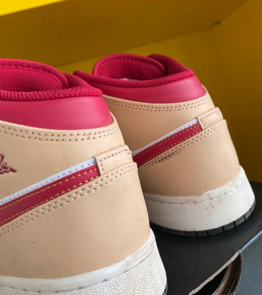 Jordan 1 mid light curry cardinal